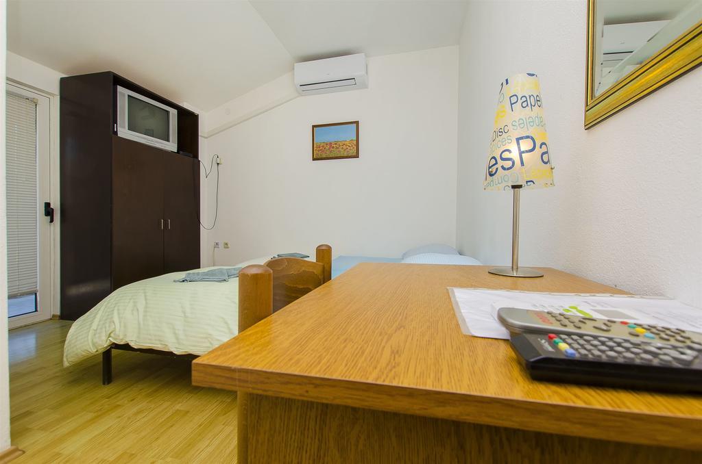 Rooms Marijana Čaporice Kültér fotó