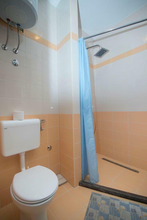 Rooms Marijana Čaporice Kültér fotó